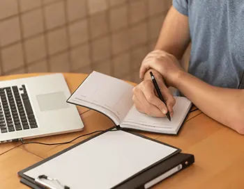 Conclusion Transition Words for Essays - StudyUnicorn