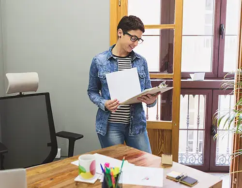 How to Make a Brag Sheet: Ultimate Guide for Students & Professionals