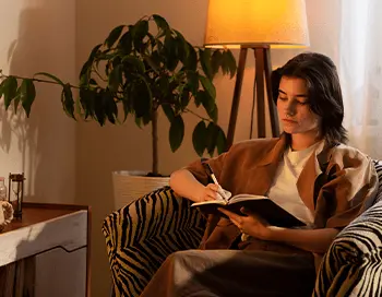 How to Write a Novel: Step-by-Step Guide (2025)